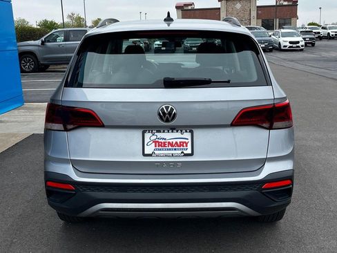 Used 2023 Volkswagen Taos S w/ Driver Assistance Package image 4