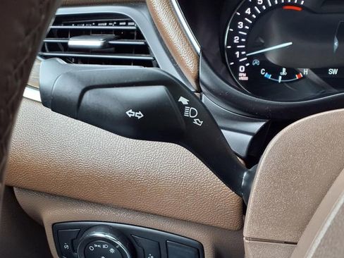 Used 2018 Lincoln MKC Reserve FWD image 15