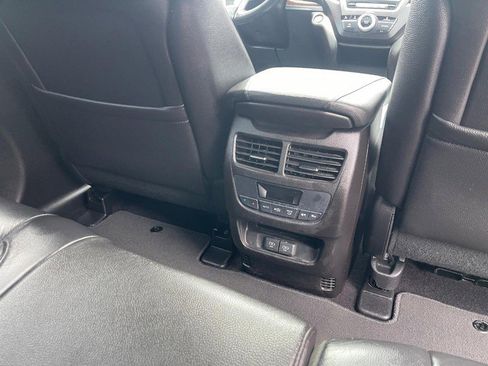 Used 2020 Acura MDX SH-AWD image 14