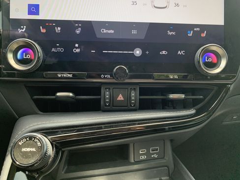 Certified 2024 Lexus NX 250 FWD w/ Cold Area Package image 29