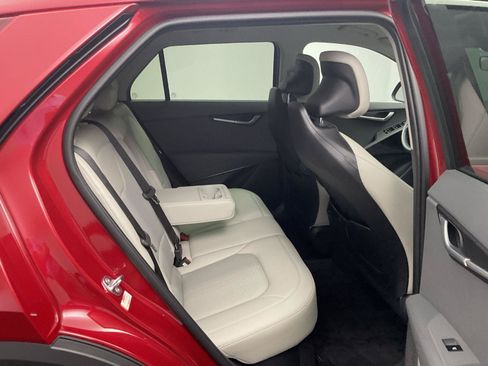 Used 2025 Kia Niro EX FWD image 27