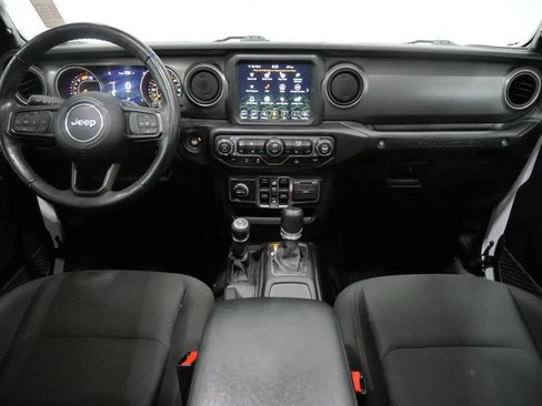 Used 2023 Jeep Wrangler Unlimited Sport w/ Sun And Sound Package AWD/4WD image 11