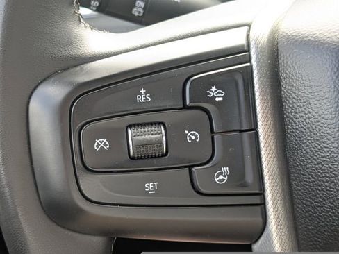 Used 2023 GMC Yukon Denali image 28