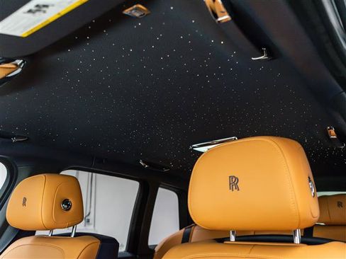 Used 2024 Rolls-Royce Cullinan AWD/4WD image 19