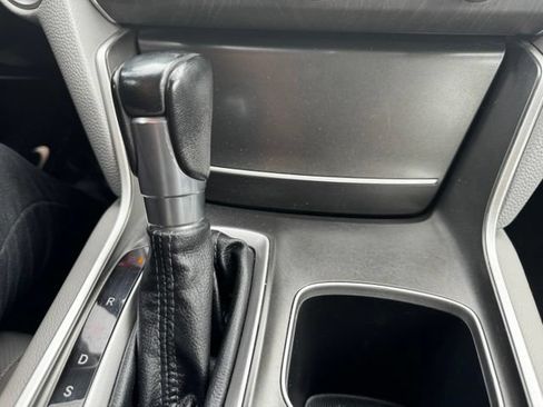 Used 2018 Honda Accord EX-L image 25