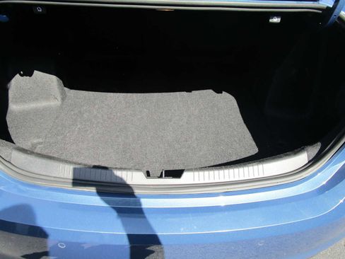 Used 2024 Chevrolet Malibu LT image 10