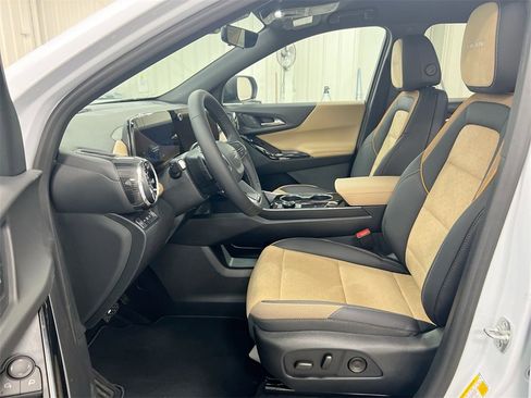 New 2026 Chevrolet Equinox ACTIV w/ Safety and Technology Package image 19