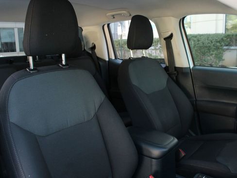 Used 2022 Ford Maverick XL w/ Equipment Group 100A Standard image 25