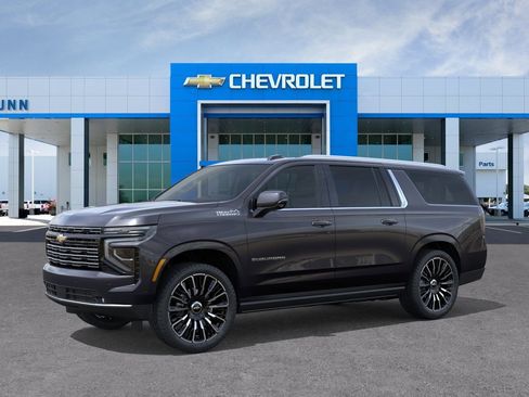 New 2026 Chevrolet Suburban High Country AWD/4WD image 2