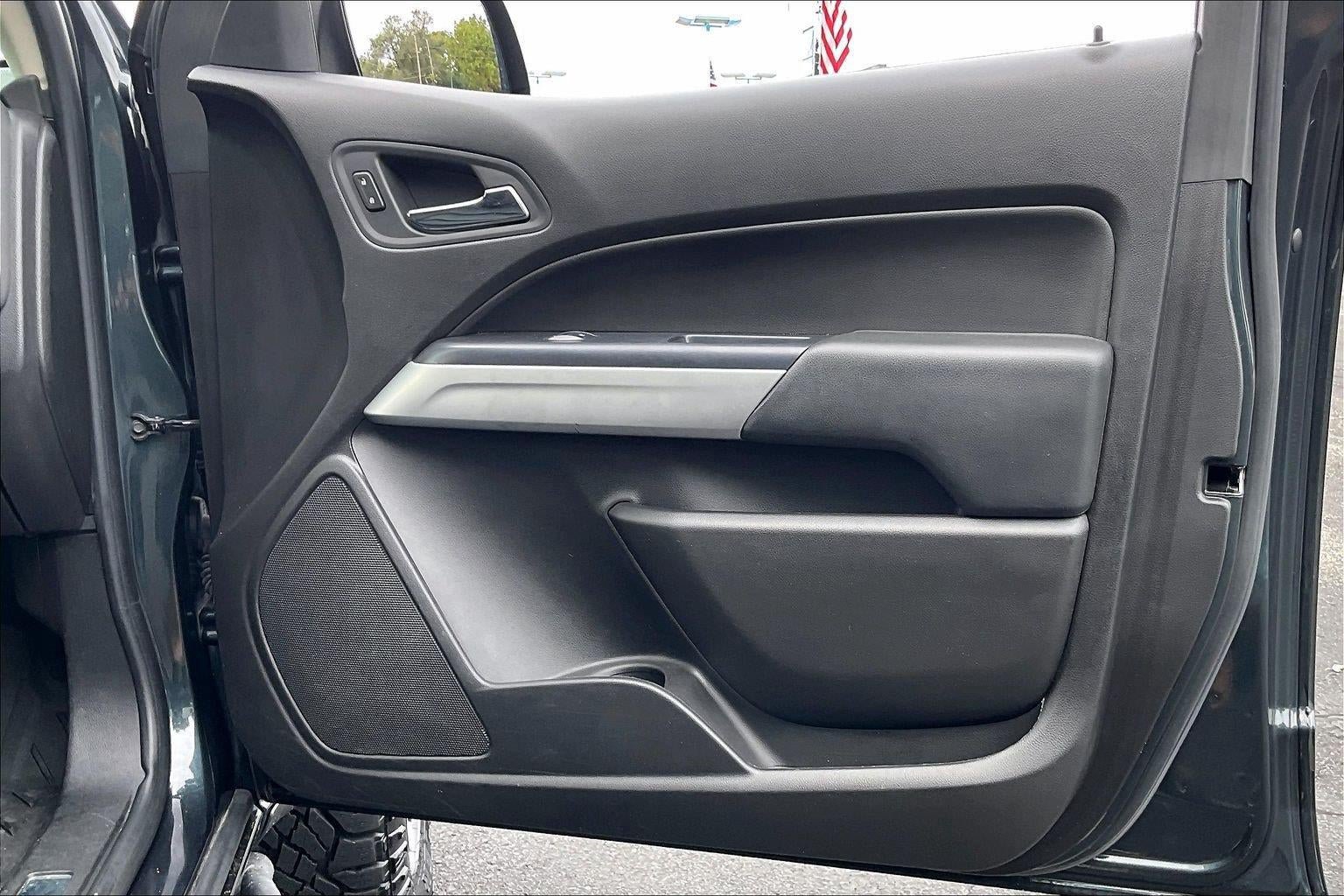 Used 2018 Chevrolet Colorado ZR2 AWD/4WD image 26