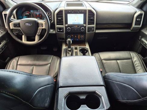 Used 2020 Ford F150 Lariat RWD image 16