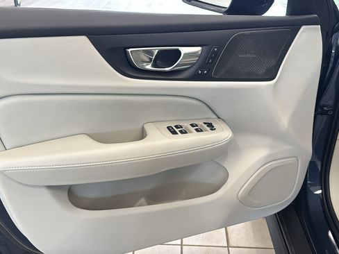 New 2026 Volvo V60 B5 Cross Country Plus w/ Protection Package Premier AWD/4WD image 21