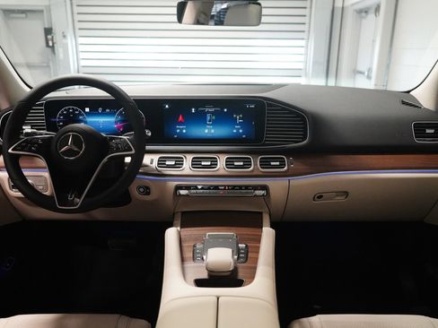 New 2026 Mercedes-Benz GLE 350 4MATIC image 17