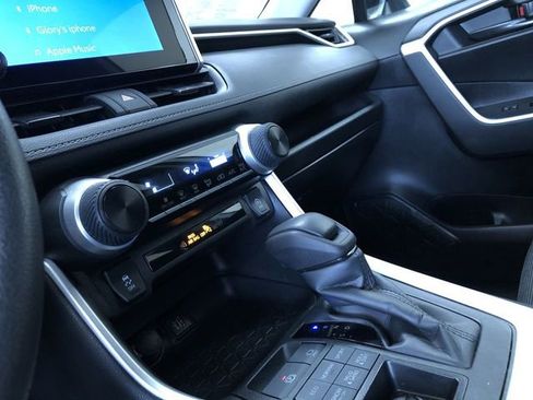 Certified 2024 Toyota RAV4 LE image 29