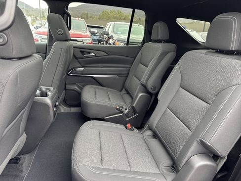 New 2026 Chevrolet Traverse LT w/ Sun and Wheel Package image 16