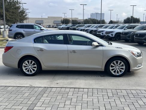 Used 2014 Buick LaCrosse Leather image 11