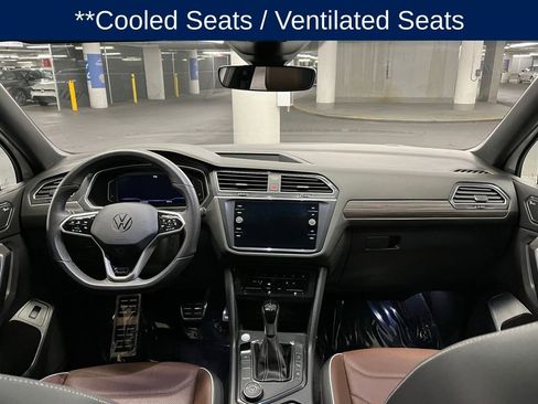Certified 2024 Volkswagen Tiguan SEL R-Line image 7
