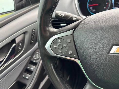 Used 2019 Chevrolet Traverse Premier w/ Driver Confidence II Package FWD image 38