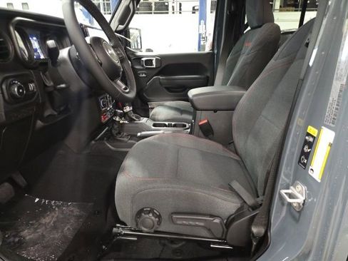 New 2026 Jeep Wrangler Unlimited Rubicon AWD/4WD image 16