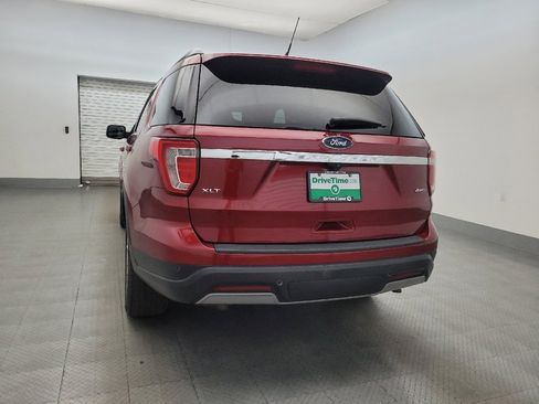Used 2019 Ford Explorer XLT w/ Equipment Group 202A image 6