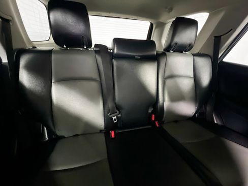 Used 2018 Toyota 4Runner SR5 Premium image 32