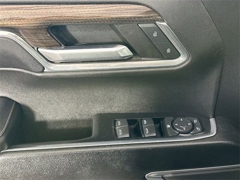 Used 2023 Chevrolet Silverado 1500 LT image 20