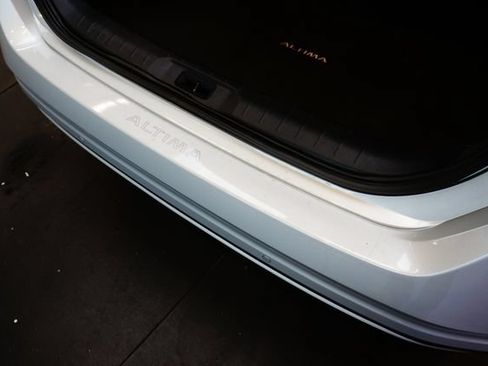 Certified 2025 Nissan Altima 2.5 SV FWD image 41