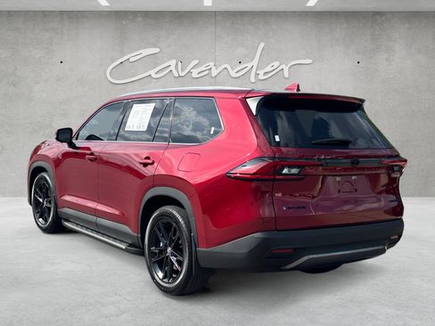 Used 2025 Toyota Grand Highlander AWD Hybrid image 16