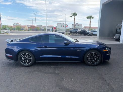Used 2020 Ford Mustang GT RWD image 6