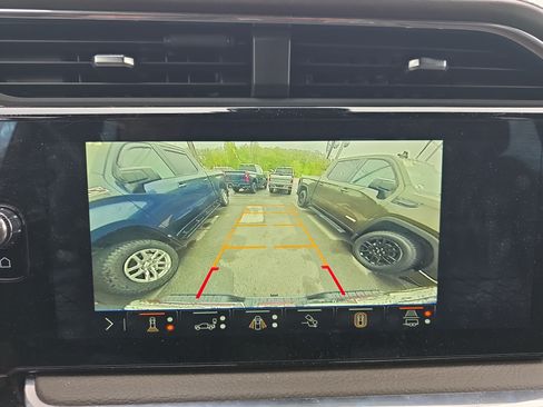Used 2024 GMC Sierra 1500 Denali AWD/4WD image 23