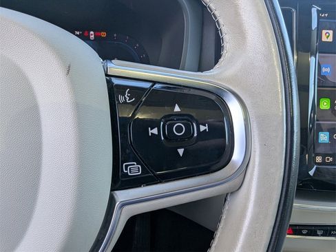 Used 2024 Volvo XC60 B5 Core image 22