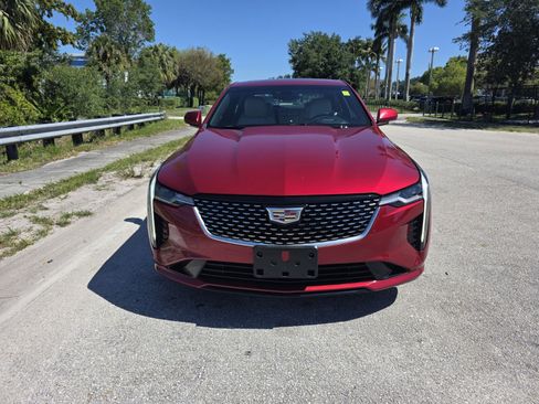Used 2021 Cadillac CT4 Premium Luxury RWD image 8