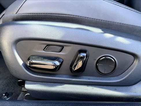 Certified 2024 Lexus ES 350 w/ Accessory Package (Z1) FWD image 34