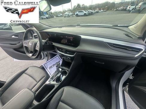 Used 2024 Buick Encore GX Sport Touring w/ Comfort Package image 28