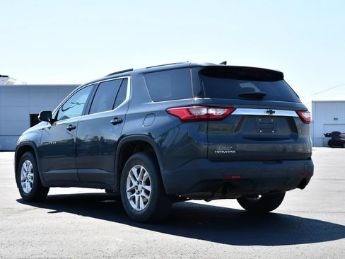 Used 2018 Chevrolet Traverse LT FWD image 5
