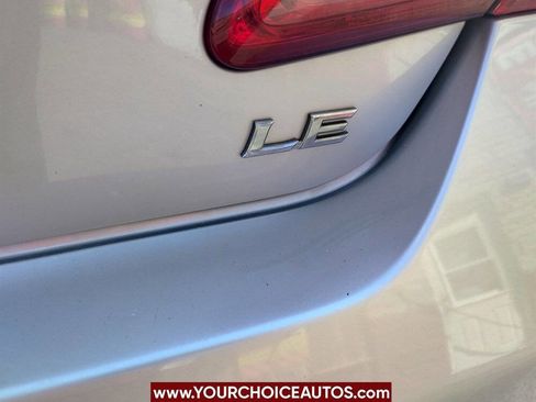 Used 2010 Toyota Camry LE image 22