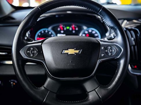 Used 2019 Chevrolet Traverse LT image 40