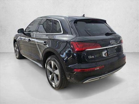 Used 2023 Audi Q5 2.0T Premium w/ Convenience Package image 7