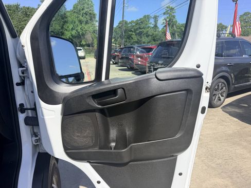 Used 2023 RAM ProMaster 2500 FWD image 14