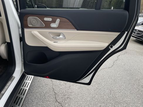 Certified 2024 Mercedes-Benz GLS 580 4MATIC image 45