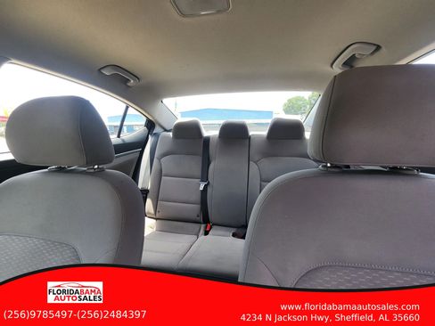 Used 2020 Hyundai Elantra SEL FWD image 16