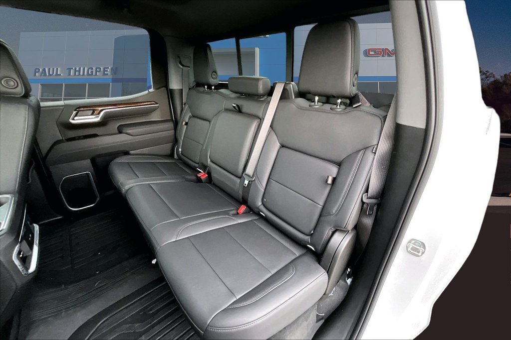 Used 2026 GMC Sierra 1500 Elevation w/ Elevation Premium Package AWD/4WD image 26