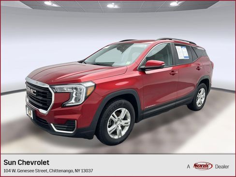 Used 2022 GMC Terrain SLE w/ Driver Convenience Package image 1