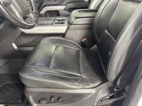 Used 2018 Chevrolet Silverado 1500 LTZ Z71 AWD/4WD image 11