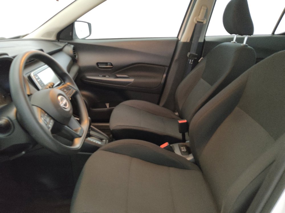 Used 2024 Nissan Kicks S FWD image 17