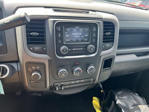 Used 2013 RAM 2500 Tradesman w/ Chrome Appearance Group AWD/4WD image 9