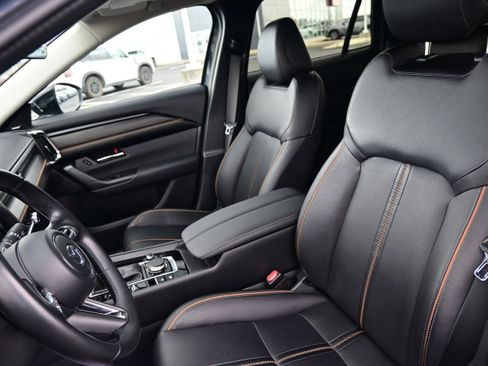 Used 2023 MAZDA CX-50 AWD 2.5 S w/ Accent Package image 25