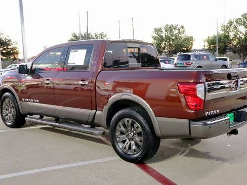 Certified 2019 Nissan Titan Platinum Reserve image 10