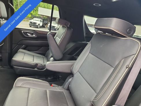 Used 2024 Chevrolet Tahoe Premier AWD/4WD image 18