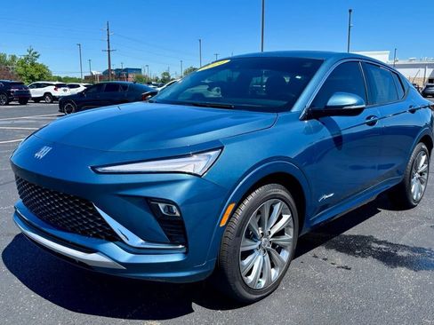 Used 2024 Buick Envista Avenir FWD image 3